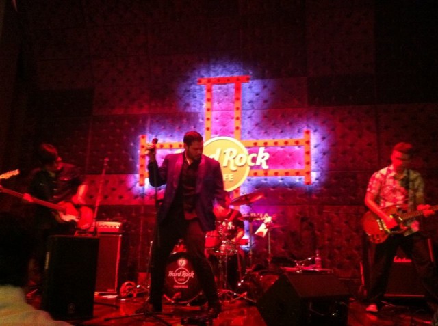 hard rock cafe - infames 2