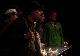 Sergio Ríos es la Tortuga en &quot;Wasser/Agua&quot;