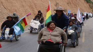 Marchistas durante la primera semana de caravana a La Paz.