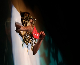 Delirios de Papel o la poética de la tontería