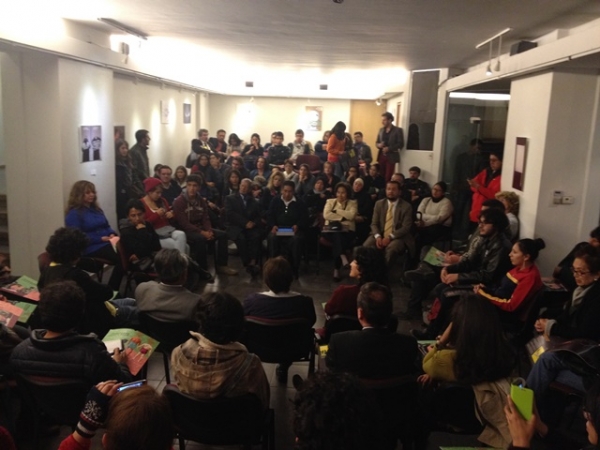 Debate en la Alianza Francesa