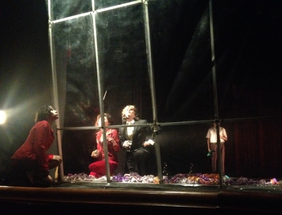 &quot;Morales&quot;, de Kikn Teatro en el Teatro Municipal de La Paz.
