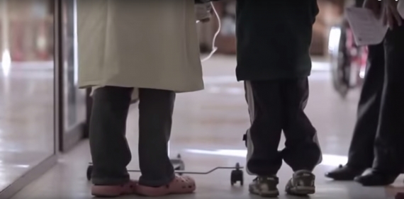 Imagen de una escena del largometraje "Corazón de Dragón", de Paolo Agazzi.