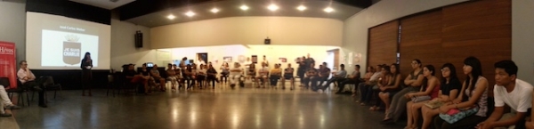 Últimos días de la muestra 'Charlie Hebdo' en Santa Cruz